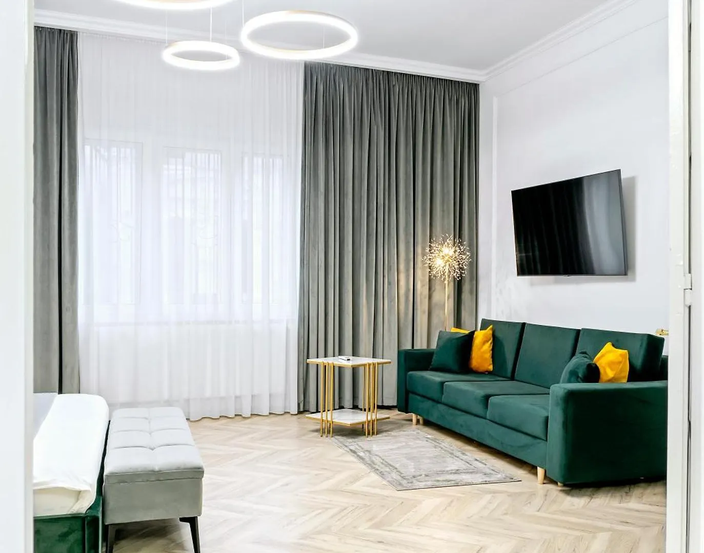 High Ceilings Apartments Bucharest Garden - Parking
