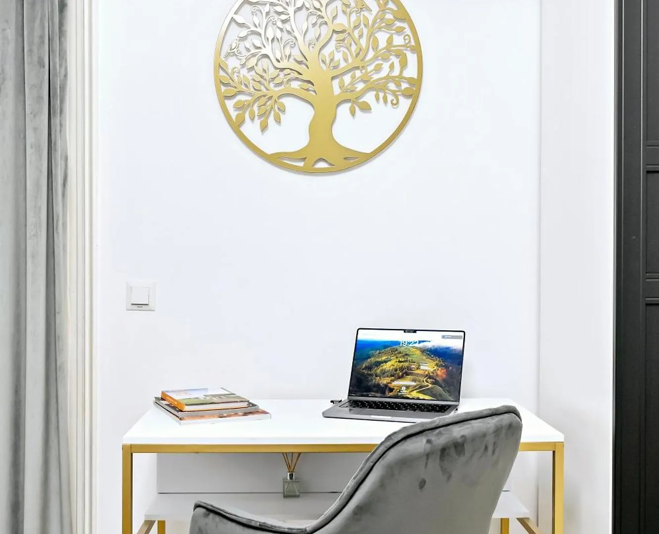 High Ceilings Apartments Bucharest Garden - Parking 0*,